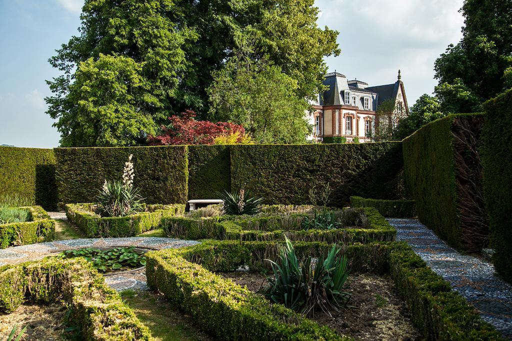 Chateau De Bouelles Bed & Breakfast Neufchatel-en-Bray Exterior photo
