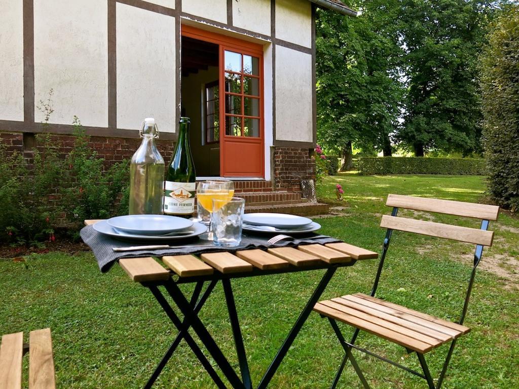 Chateau De Bouelles Bed & Breakfast Neufchatel-en-Bray Exterior photo
